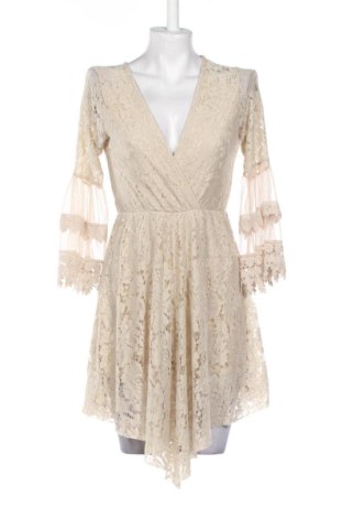 Salopetă scurtă de damă NEW COLLECTION, Mărime S, Culoare Bej, Preț 153,99 Lei, #137170344