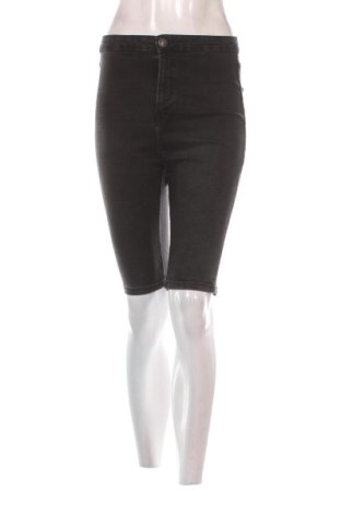 Damen Shorts Stradivarius, Größe M, Farbe Schwarz, Preis € 10,67, #137141640