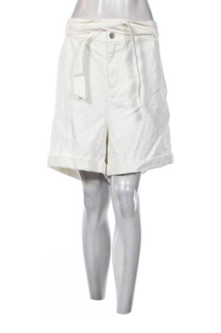 Pantaloni scurți de femei Unbranded, Mărime 3XL, Culoare Alb, Preț 62,99 Lei, #137150201