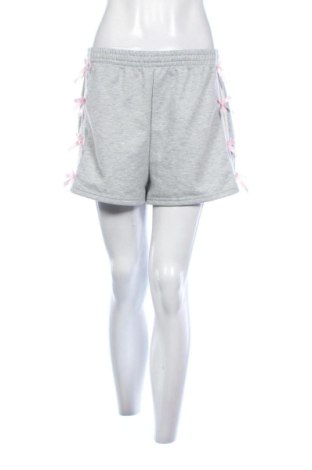 Pantaloni scurți de femei SHEIN, Mărime S, Culoare Gri, Preț 33,48 Lei, #137163913