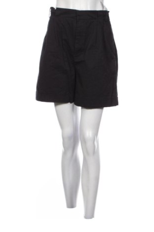 Damen Shorts Reserved, Größe M, Farbe Schwarz, Preis 9,56 €, #137169241