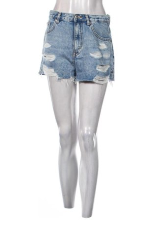 Pantaloni scurți de femei Pull&Bear, Mărime M, Culoare Albastru, Preț 41,99 Lei, #137179979