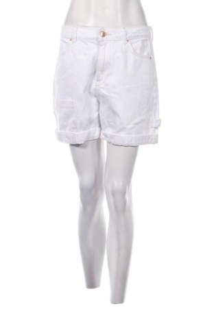 Дамски къс панталон Zara, Размер M, Цвят Бял, Цена 12,78 €, #137180492
