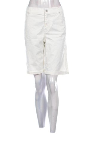 Pantaloni scurți de femei Angels, Mărime XL, Culoare Alb, Preț 107,99 Lei, #137182970