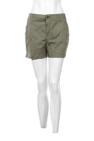 Pantaloni scurți de femei H&M, Mărime M, Culoare Verde, Preț 56,99 Lei, #137197777