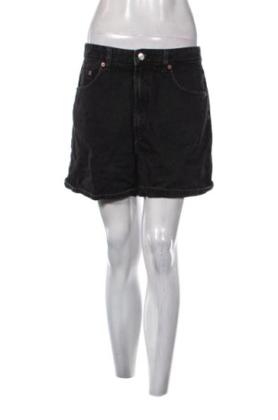 Pantaloni scurți de femei Zara, Mărime L, Culoare Negru, Preț 69,99 Lei, #137199900