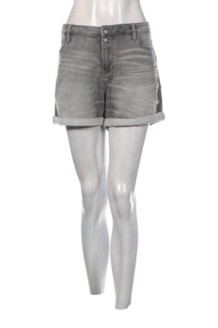 Pantaloni scurți de femei Edc By Esprit, Mărime XXL, Culoare Gri, Preț 59,99 Lei, #137201051