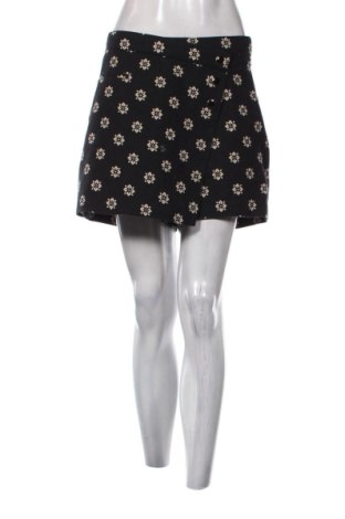 Pantaloni scurți de femei Mohito, Mărime L, Culoare Multicolor, Preț 52,49 Lei, #137250651