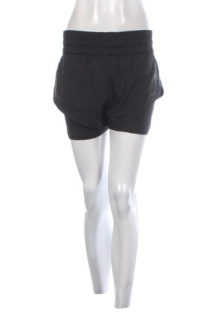 Pantaloni scurți de femei PUMA, Mărime S, Culoare Negru, Preț 75,99 Lei, #137203975