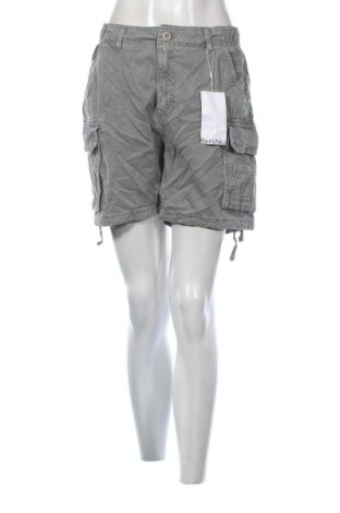 Damskie szorty Bershka, Rozmiar M, Kolor Zielony, Cena 77,99 zł, #137212074