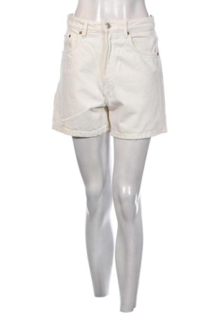 Pantaloni scurți de femei Zara, Mărime M, Culoare Ecru, Preț 73,49 Lei, #137228296