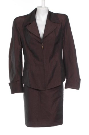 Дамски костюм Unbranded, Размер M, Цвят Кафяв, Цена 41,00 €, #137131155