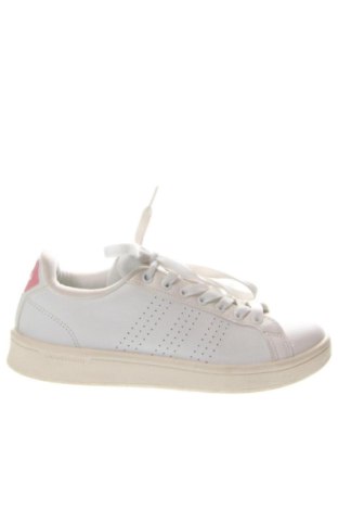 Дамски обувки Adidas, Размер 36, Цвят Бял, Цена 49,00 €, #137130961