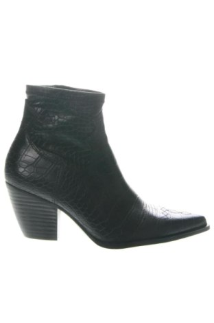 Női cipők Bershka, Méret 37, Szín Fekete, Ár 7 431 Ft, #137204760