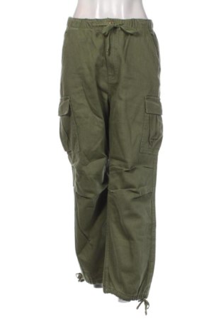 Dámské kalhoty  Bershka, Velikost M, Barva Zelená, Cena  269,00 Kč, #137177135