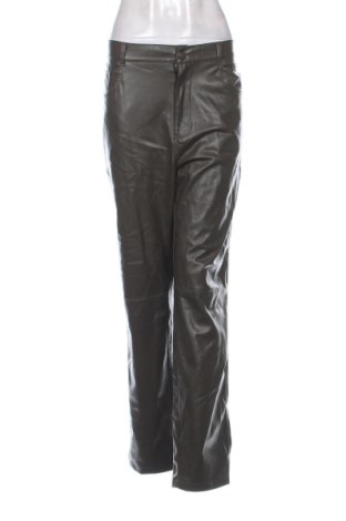 Dámske nohavice Bershka, Veľkosť XL, Farba Zelená, Cena  15,00 €, #137206109