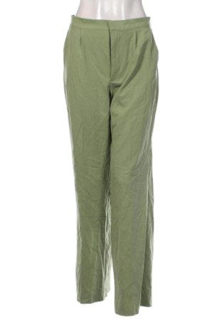 Pantaloni de femei Pull&Bear, Mărime L, Culoare Verde, Preț 55,99 Lei, #137213076