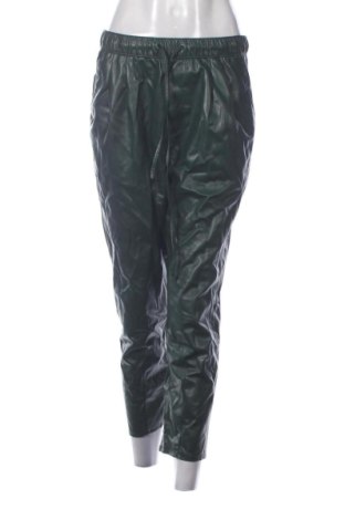Дамски панталон Zara, Размер M, Цвят Зелен, Цена 14,48 €, #137220220