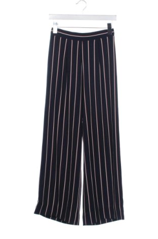 Dámské kalhoty  Pull&Bear, Velikost S, Barva Vícebarevné, Cena  146,00 Kč, #137227648