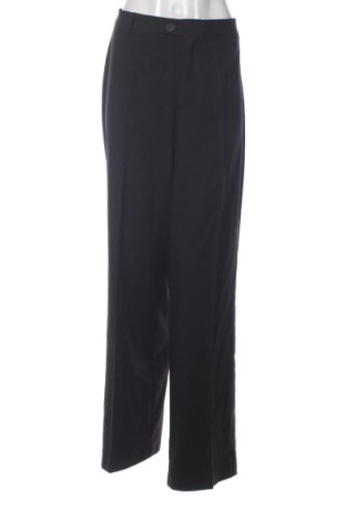 Pantaloni de femei Stradivarius, Mărime L, Culoare Negru, Preț 42,00 Lei, #137228485