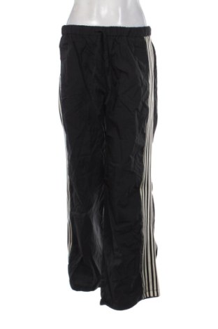 Damskie spodnie Pull&Bear, Rozmiar L, Kolor Kolorowy, Cena 29,63 zł, #137246145