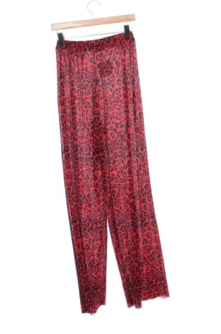 Pantaloni de femei Pull&Bear, Mărime XXS, Culoare Multicolor, Preț 79,19 Lei, #137166582