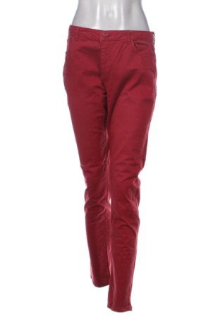 Дамски панталон Desigual, Размер XL, Цвят Червен, Цена 64,00 €, #137172657
