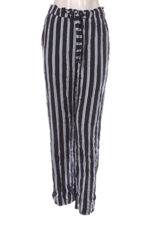 Damenhose H&M, Größe M, Farbe Mehrfarbig, Preis 15,62 €, #137234320