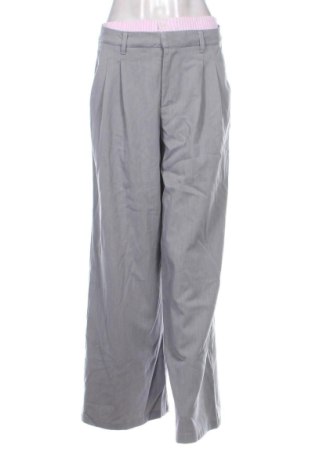 Dámske nohavice Bershka, Veľkosť M, Farba Sivá, Cena  6,00 €, #137237568