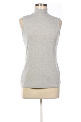 Top de femei Unbranded, Mărime M, Culoare Gri, Preț 54,55 Lei, #137162158