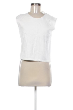 Дамски топ Bershka, Размер M, Цвят Бял, Цена 11,00 €, #137223969