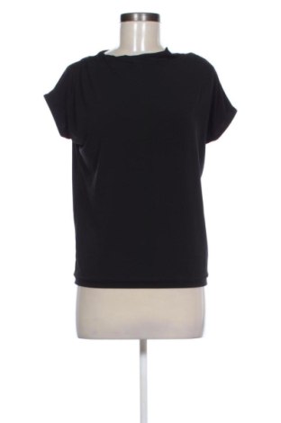 Top de femei Mohito, Mărime M, Culoare Negru, Preț 67,00 Lei, #137230869