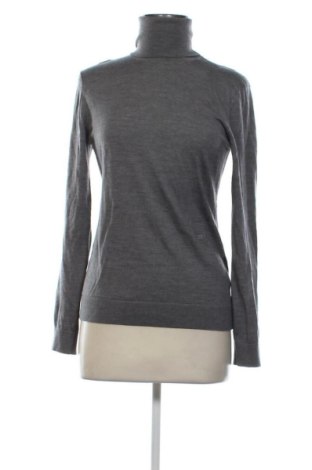 Női garbó Burberry, Méret M, Szín Szürke, Ár 33 309 Ft, #135906141