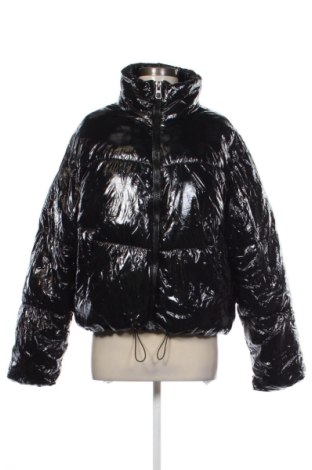Geacă de femei Bershka, Mărime L, Culoare Negru, Preț 141,72 Lei, #137228023
