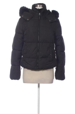 Női dzseki Bershka, Méret S, Szín Fekete, Ár 18 489 Ft, #137234119