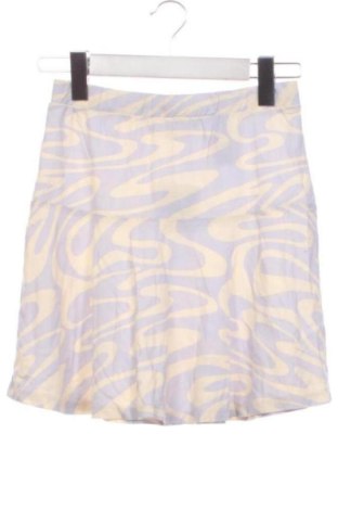Kinderrock H&M, Größe 15-18y/ 170-176 cm, Farbe Mehrfarbig, Preis € 13,14, #137211519