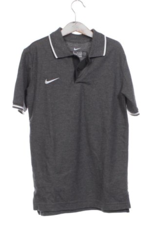 Kinder T-Shirt Nike, Größe 10-11y/ 146-152 cm, Farbe Grau, Preis 13,77 €, #137178268