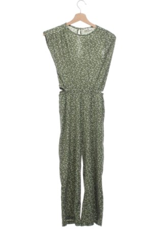 Salopetă pentru copii. C&A, Mărime 8-9y/ 134-140 cm, Culoare Multicolor, Preț 34,00 Lei, #137232912