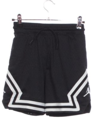 Dziecięce szorty Air Jordan Nike, Rozmiar 7-8y/ 128-134 cm, Kolor Czarny, Cena 88,90 zł, #137162854