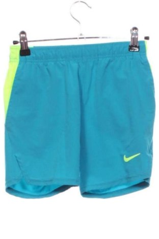 Παιδικό κοντό παντελόνι Nike, Μέγεθος 6-7y/ 122-128 εκ., Χρώμα Μπλέ, Τιμή 18,00 €, #137162316