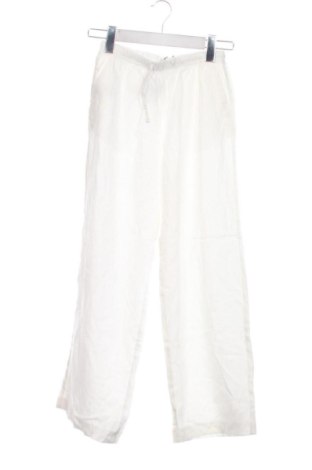 Детски панталон Bershka, Размер 11-12y/ 152-158 см, Цвят Бял, Цена 9,00 €, #137164842