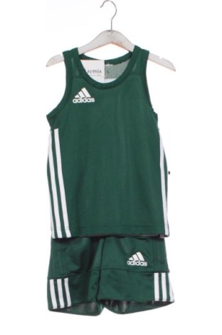Детски спортен екип Adidas, Размер 8-9y/ 134-140 см, Цвят Зелен, Цена 30,00 €, #136974734