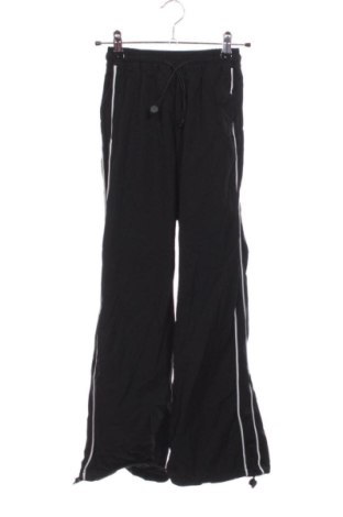 Detské tepláky Unbranded, Veľkosť 9-10y/ 140-146 cm, Farba Čierna, Cena  23,80 €, #137152649