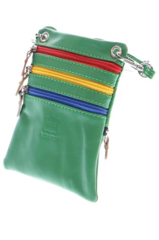 Handytasche BCG, Farbe Grün, Preis € 9,53, #137204169