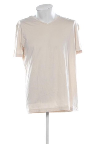 Ανδρικό t-shirt Christian Berg, Μέγεθος XL, Χρώμα Εκρού, Τιμή 13,99 €, #137170858