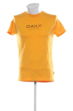 Męski T-shirt DAILY AESTHETIKZ, Rozmiar M, Kolor Żółty, Cena 77,99 zł, #137172495