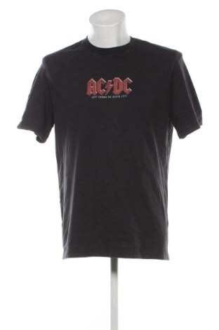 Мъжка тениска Bershka, Размер L, Цвят Черен, Цена 11,00 €, #137200753