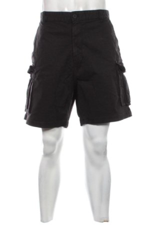 Pantaloni scurți de bărbați Zara, Mărime XL, Culoare Negru, Preț 78,74 Lei, #137155839
