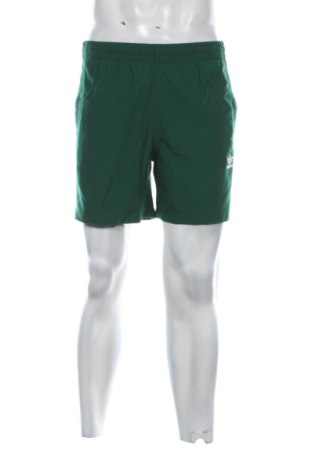 Мъжки къс панталон Adidas Originals, Размер M, Цвят Зелен, Цена 30,00 €, #137230006