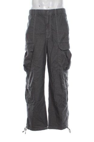 Pantaloni de bărbați Cropp, Mărime L, Culoare Gri, Preț 78,74 Lei, #137229354
